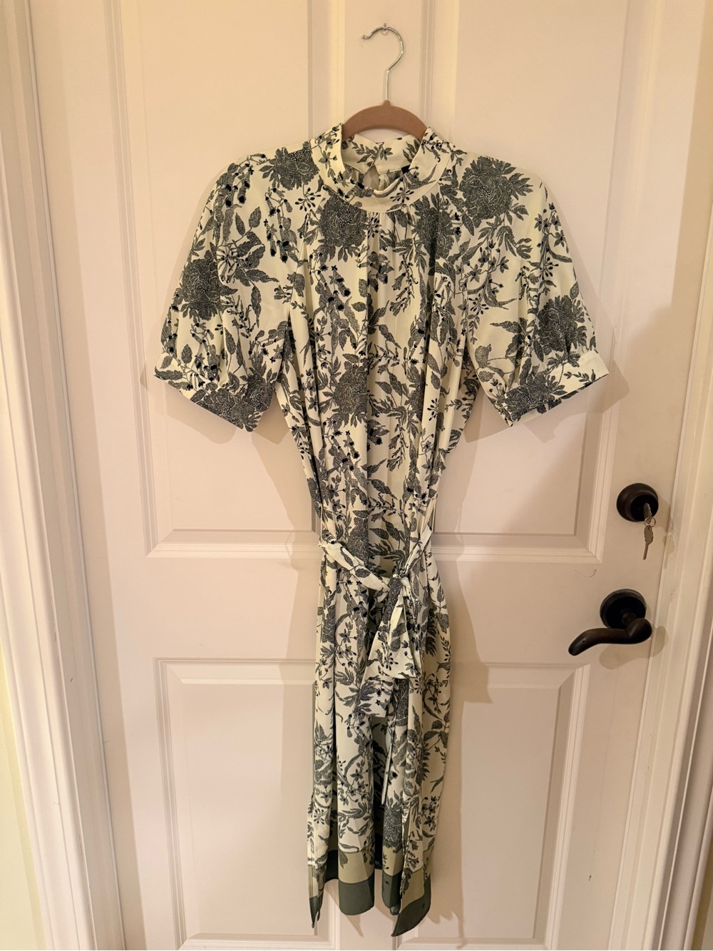 Ann Taylor Floral Print Short-Sleeve Midi Dress in black and lime Green